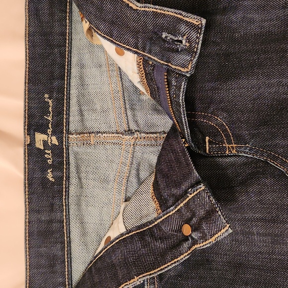 Denim skirt.  Like new - Picture 4 of 4